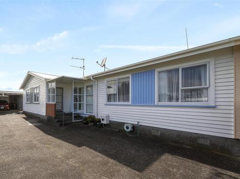 5/42 Egmont Street, Hawera