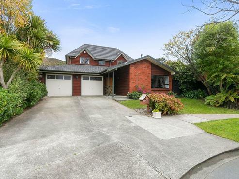 29 Mcenroe Grove, Naenae