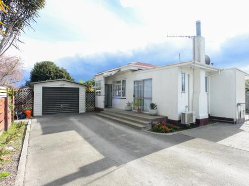 212A Grays Road, Saint Leonards