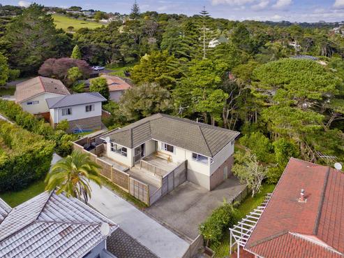 12A Hobby Avenue, Birkdale