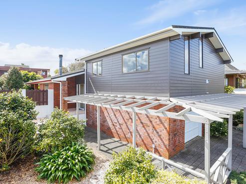 9 Venus Place, Half Moon Bay