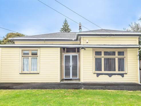 6 Titoki Street, Castlecliff