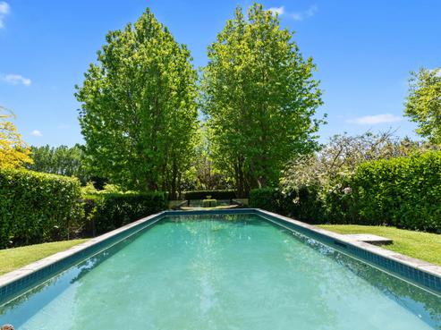 86 Croft Lane, Riverhead