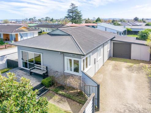 7 Hilton Road, Saint Andrews