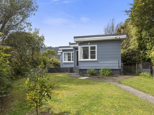 13 Kopara Grove, Stokes Valley