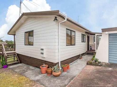 1/28 Neil Avenue, Te Atatu Peninsula