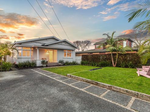 36 Harbour View Road, Point Chevalier