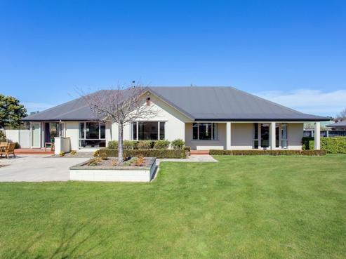 4 Willowside Place, Amberley