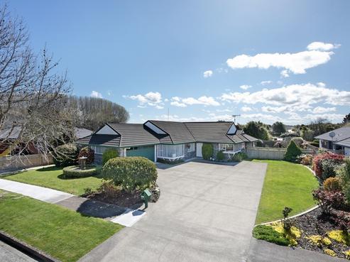 10 Tudor Grove, Feilding