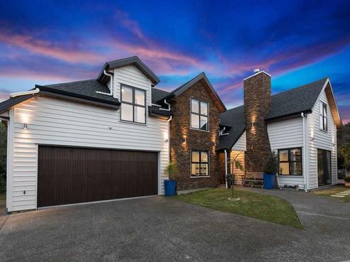 1 Hugh Green Drive, Pinehill