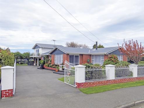 169 Tramway Road, Strathern