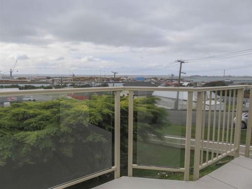 27 Shannon Street, Bluff