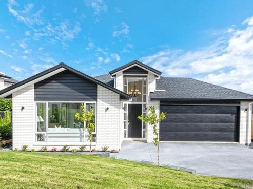 17 Boocock Crescent, Orewa
