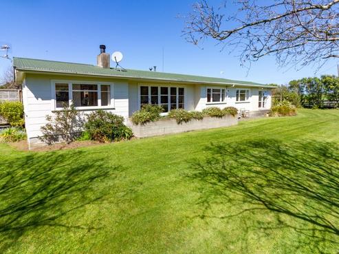 106 Soldiers Road, Tangimoana
