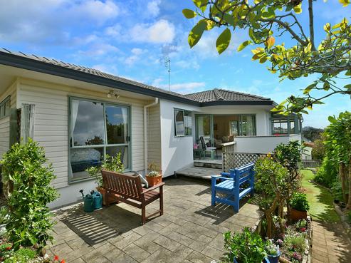 32 Palmgreen Court, Stanmore Bay