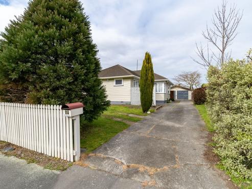 17 Tirangi Street, Hei Hei