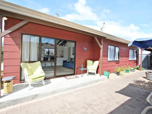 14A Essex Street, Tamatea