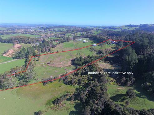 1168 Old North Road, Helensville