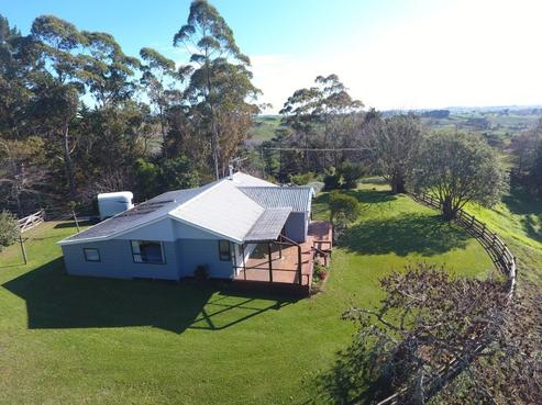 856 Wharehine Road, Wharehine