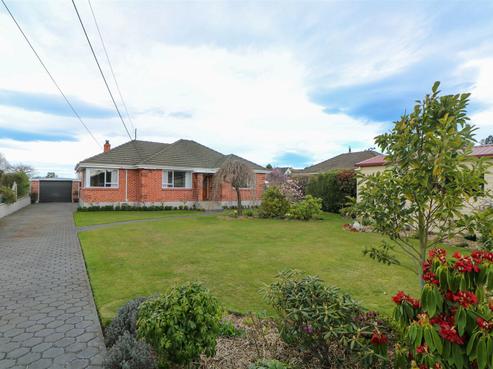 7 Athol Place, Highfield