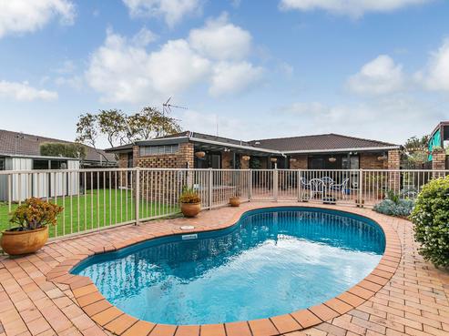 92 Walter Strevens Drive, Conifer Grove
