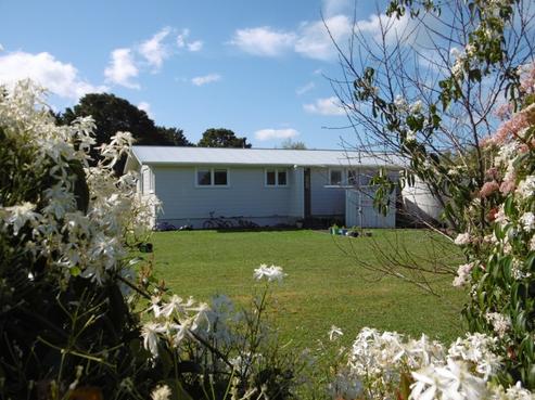 403 Tauraroa Road, Maungakaramea