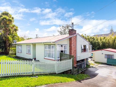 4 Alston Avenue, Kelston