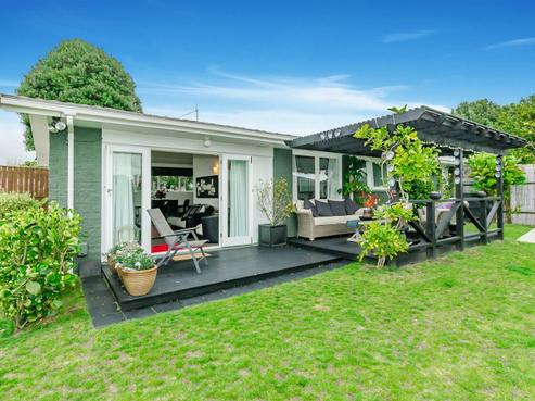 11B Martin Road, Paraparaumu Beach