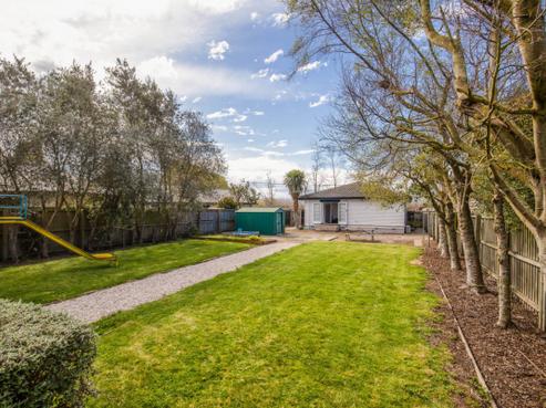 77 Johns Road, Belfast