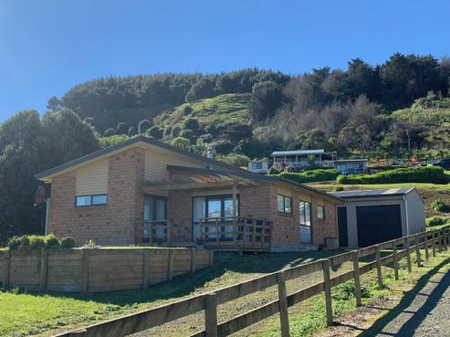 15 North Street, Mokau