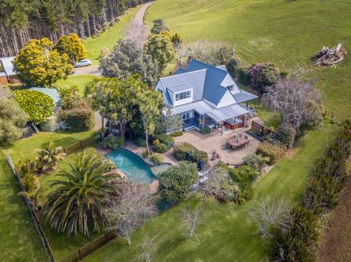 96 Hatton Road, Awhitu