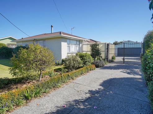 19 Carston Street, Leeston