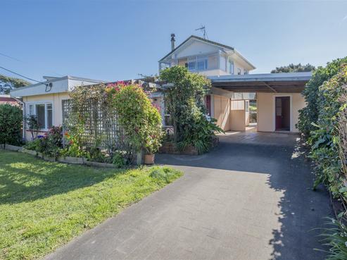29 Kapiti Lane, Otaki Beach