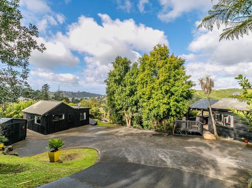 305 Duck Creek Road, Stillwater