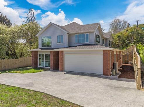 34 Woodlands Crescent, Browns Bay