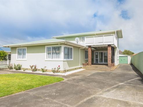 71 Oxford Road, Springvale