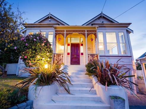 35 Crosby Street, Mornington
