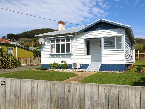 12 Foyle Street, Bluff