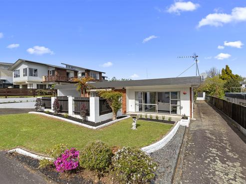 6 Callard Place, Riverlea
