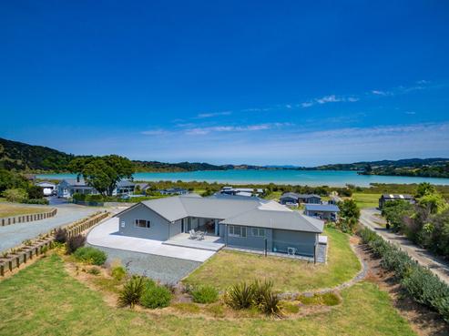 12 Bayside Lane, Parua Bay