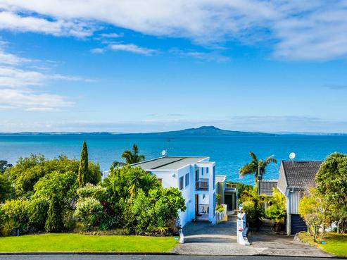 26 Churchill Road, Murrays Bay