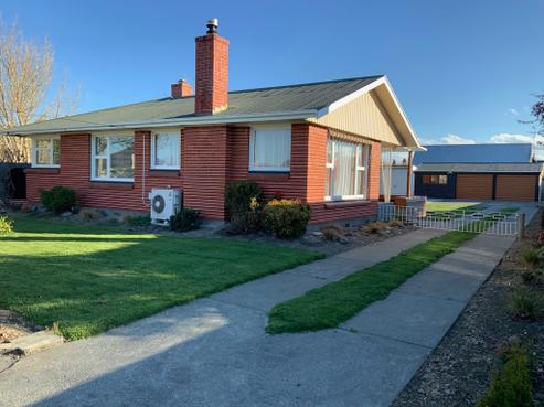 101 Middle Road, Allenton