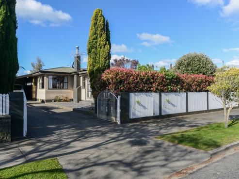 16 Lerwick Street, Tamatea