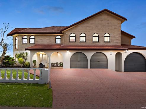 33 Loloma Drive, Half Moon Bay