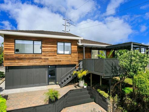 2/17 Mirovale Place, Totara Vale