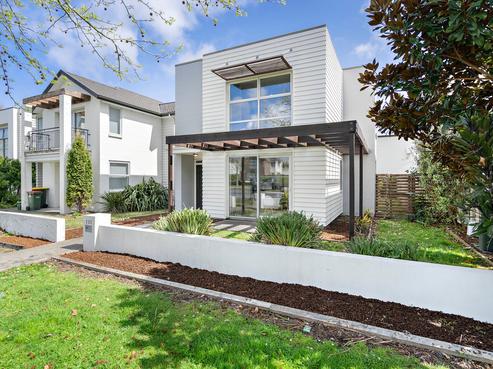 232 Porchester Road, Takanini