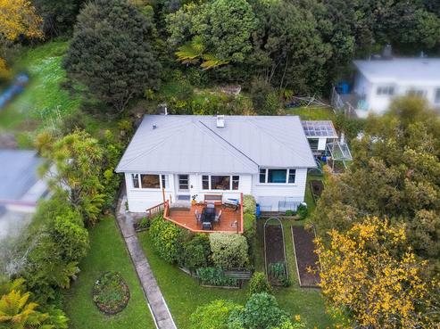 32 Tawhai Street, Stokes Valley