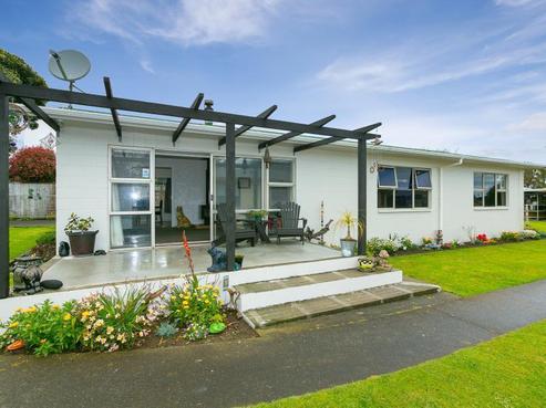 8 Sarten Street, Waitara