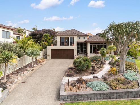 5 Onemana Way, Te Atatu Peninsula