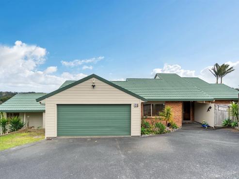 636D East Coast Road, Pinehill